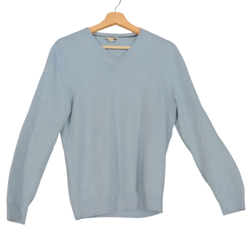 100% Merino Wool GAP Men's Sky Blue V-Neck Sweater